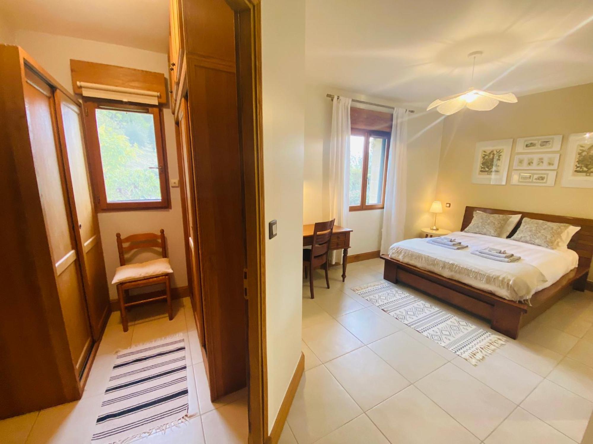Le Hibou Heureux Bed & Breakfast Bezenac Exterior photo
